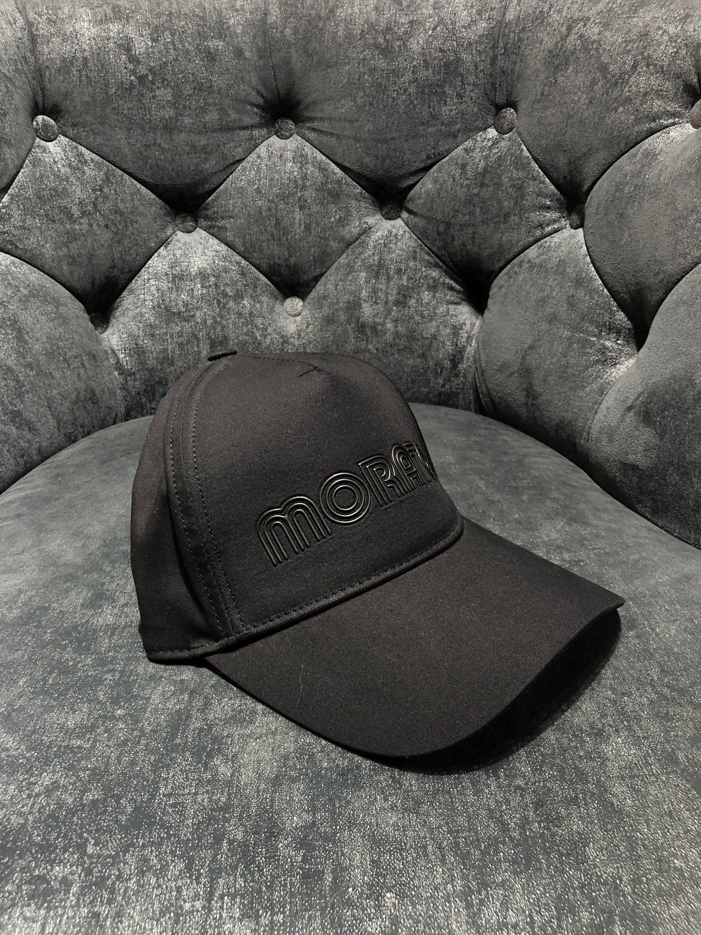 Gorra Negra Estampada